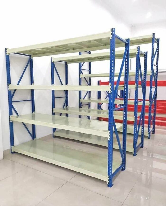 RAK BESI SUSUN GUDANG MEDIUM DUTY TIPE RR-500 TINGGI 200 CM, KAPASITAS (LOAD MAX) 500 KG / LEVEL, UKURAN P.200 x L.60 x T.200 CM, 4 SUSUN SHELVING, WARNA TIANG BIRU SHELVING KREM