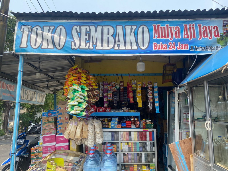 Warung Kelontong Madura