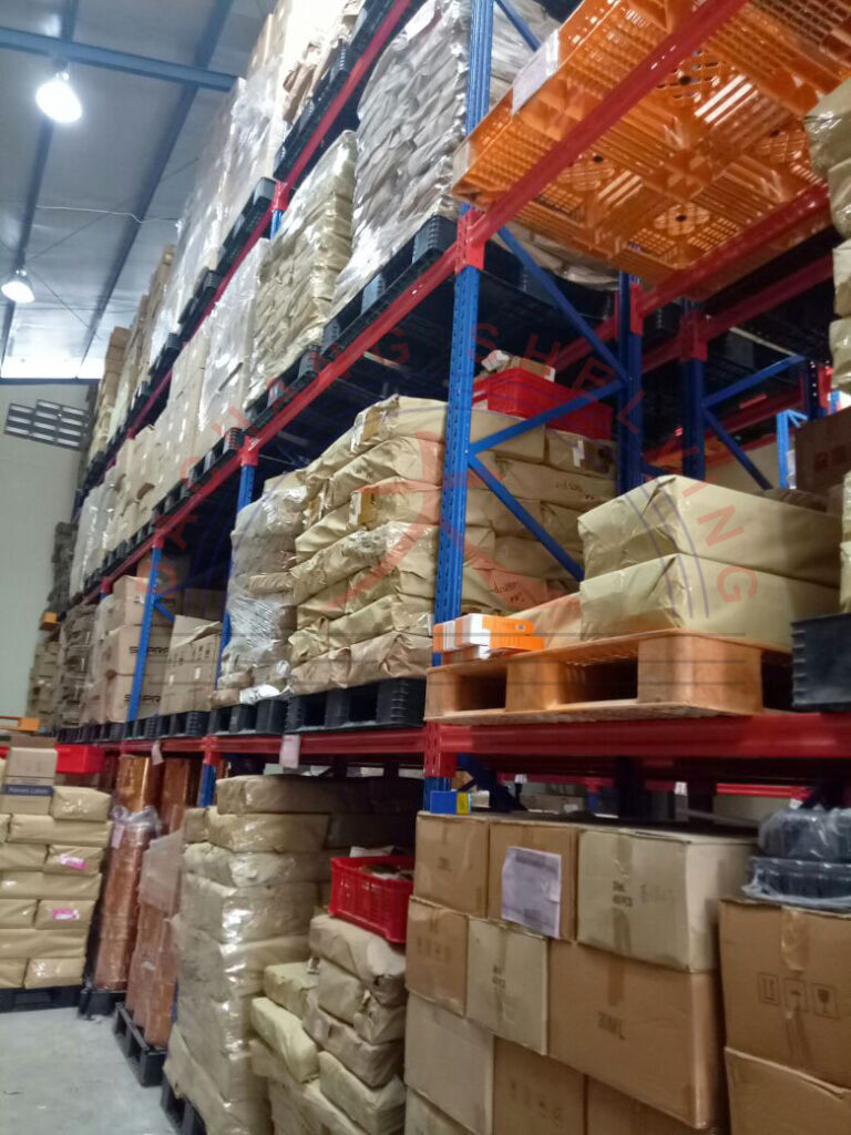 RAK BESI BARANG BERAT INDUSTRI TIPE RR-2000 KAPASITAS 2 TON / LEVEL