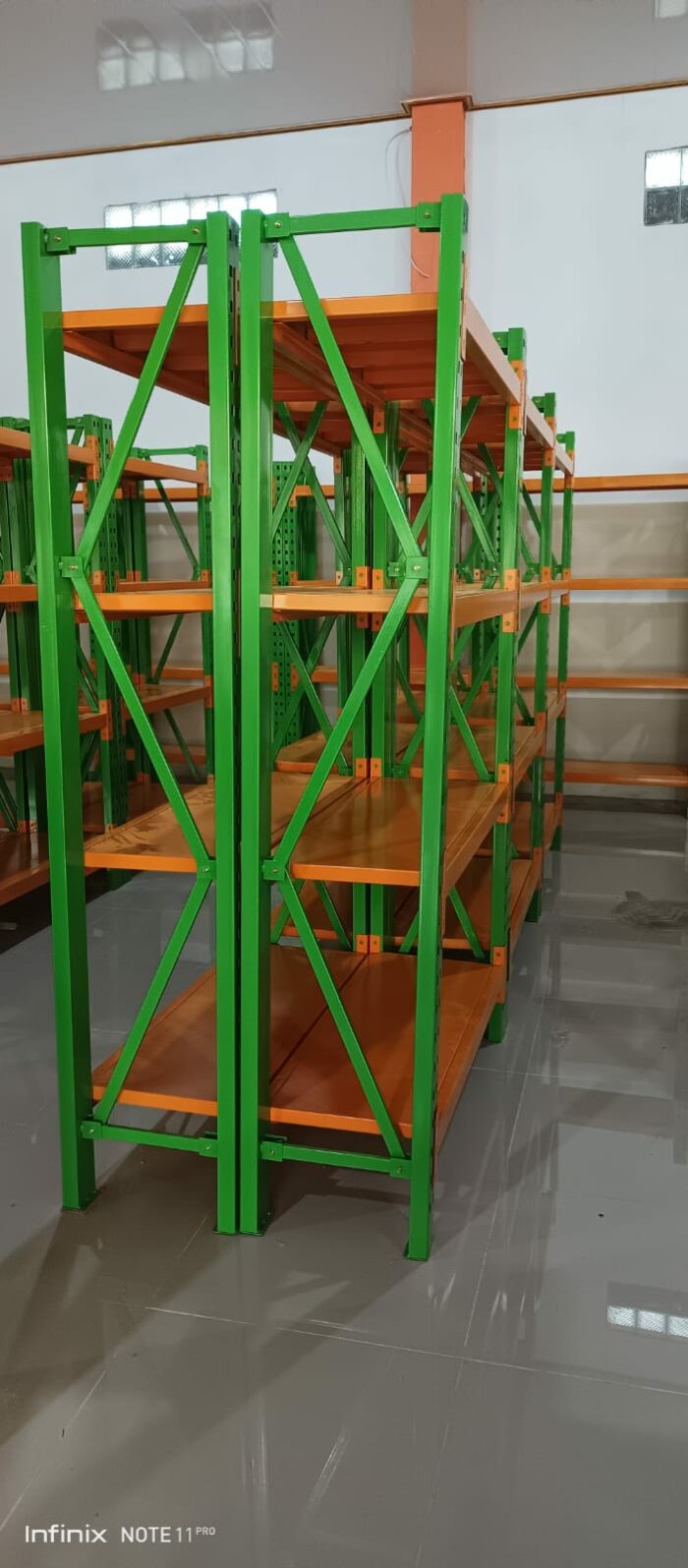 RAK BESI GUDANG MEDIUM DUTY TIPE ZA-300 (PRODUK LOKAL) – KAPASITAS 300 KG / SHELVING ATAU 1,2 TON / UNIT, 4 LEVEL, UKURAN 200x50x200 CM & 200x60x200 CM (WARNA & UKURAN BISA CUSTOM)