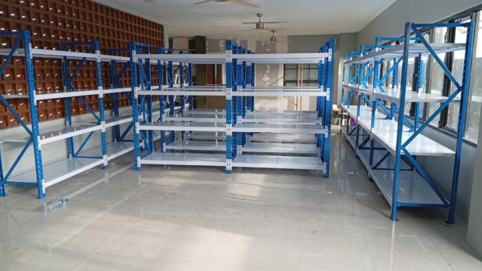 RAK BESI GUDANG MEDIUM DUTY TIPE ZA-300 (PRODUK LOKAL) – KAPASITAS 300 KG / SHELVING ATAU 1,2 TON / UNIT, 4 LEVEL, UKURAN 200x50x200 CM & 200x60x200 CM (WARNA & UKURAN BISA CUSTOM)