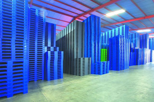 PALLET PLASTIK RABBIT NPA-1311 UKURAN 130x110x16 CM, JUAL HARGA BERSAING | RAJARAK.ID