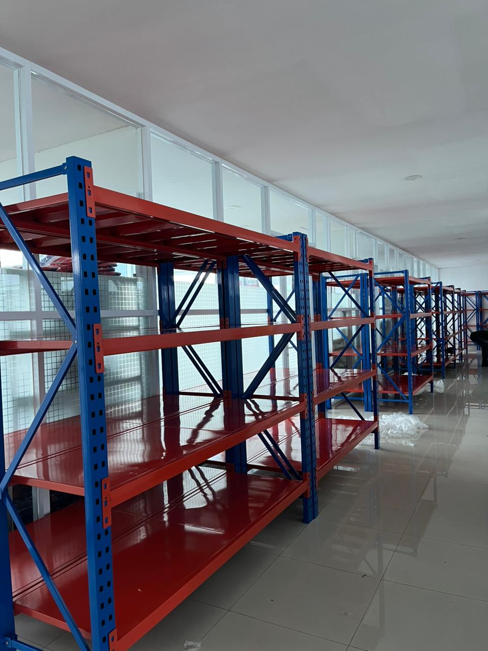 PEMASANGAN RAK BESI SUSUN GUDANG MEDIUM DUTY TIPE ZA-500 DI PERTAMINA PLUMPANG – JAKARTA UTARA OLEH TIM RAJA RAK INDONESIA (RAJARAK.ID | RAJARAKBESI.ID)