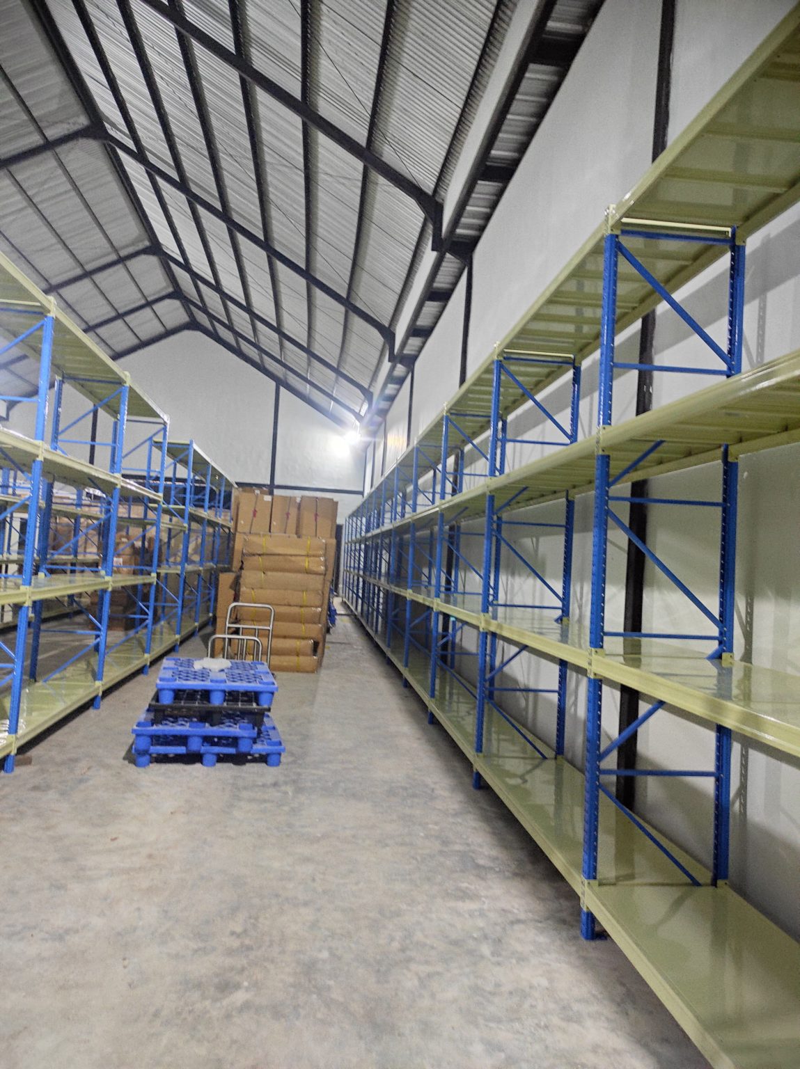 RAK GUDANG MEDIUM DUTY DC-50 KAPS 2 TON PER UNIT ATAU 500 KG/LEVEL | RAJA RAK INDONESIA